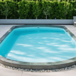 d&eacute;couvrez nos id&eacute;es fut&eacute;es pour am&eacute;nager une petite piscine et optimiser chaque m&egrave;tre carr&eacute; de votre espace ext&eacute;rieur.